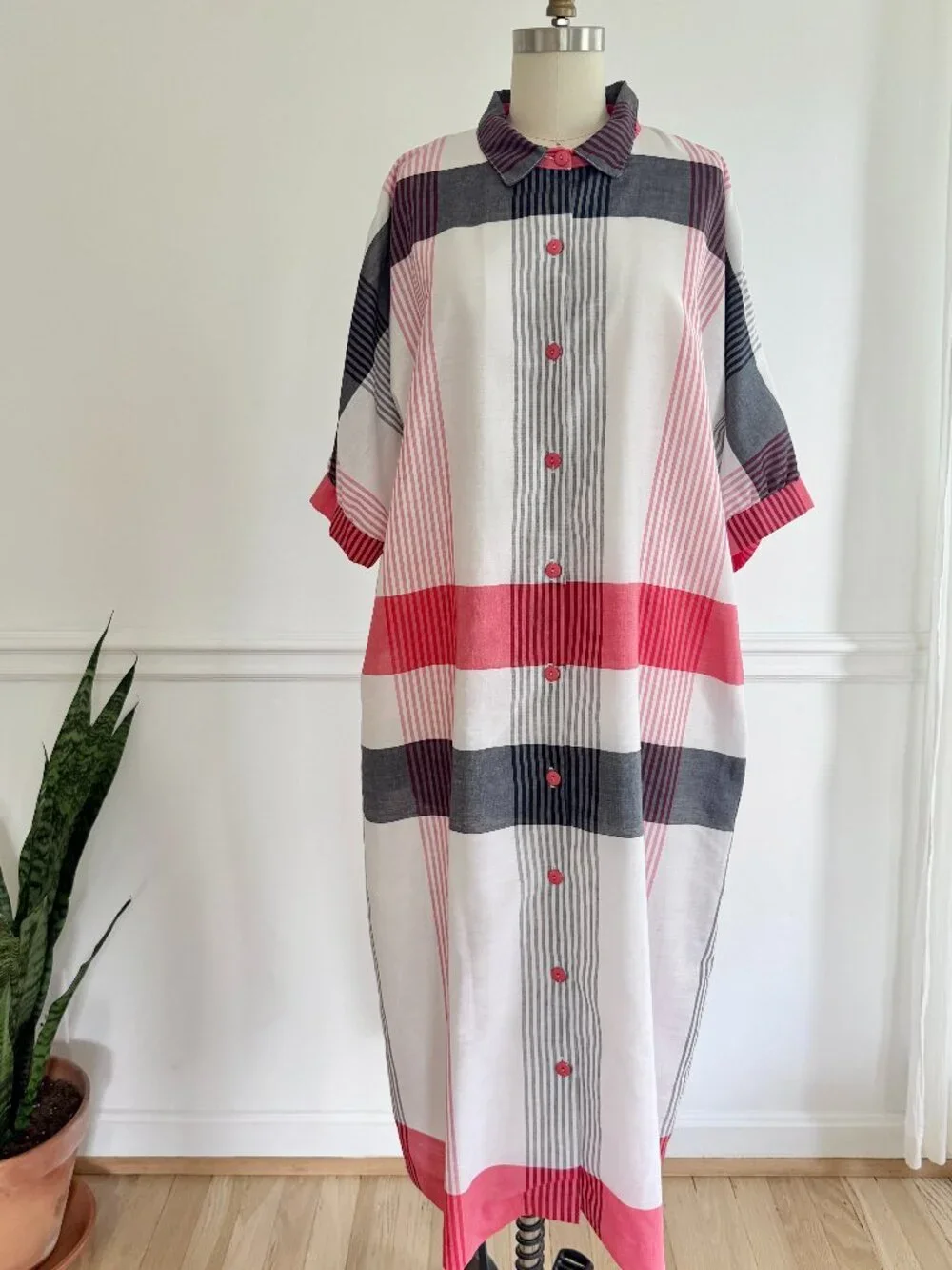 Vintage Plaid Shirt Dress Oversized Button Down Pink Gray White Casual - Picture 1 of 5